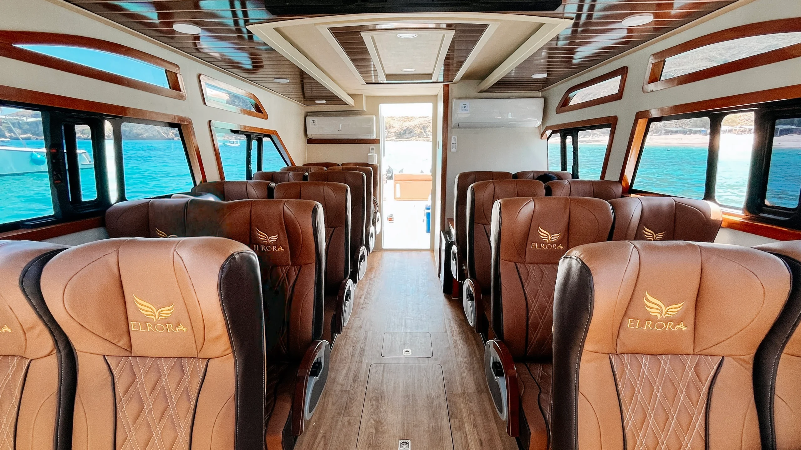Elrora Cruise Inside View